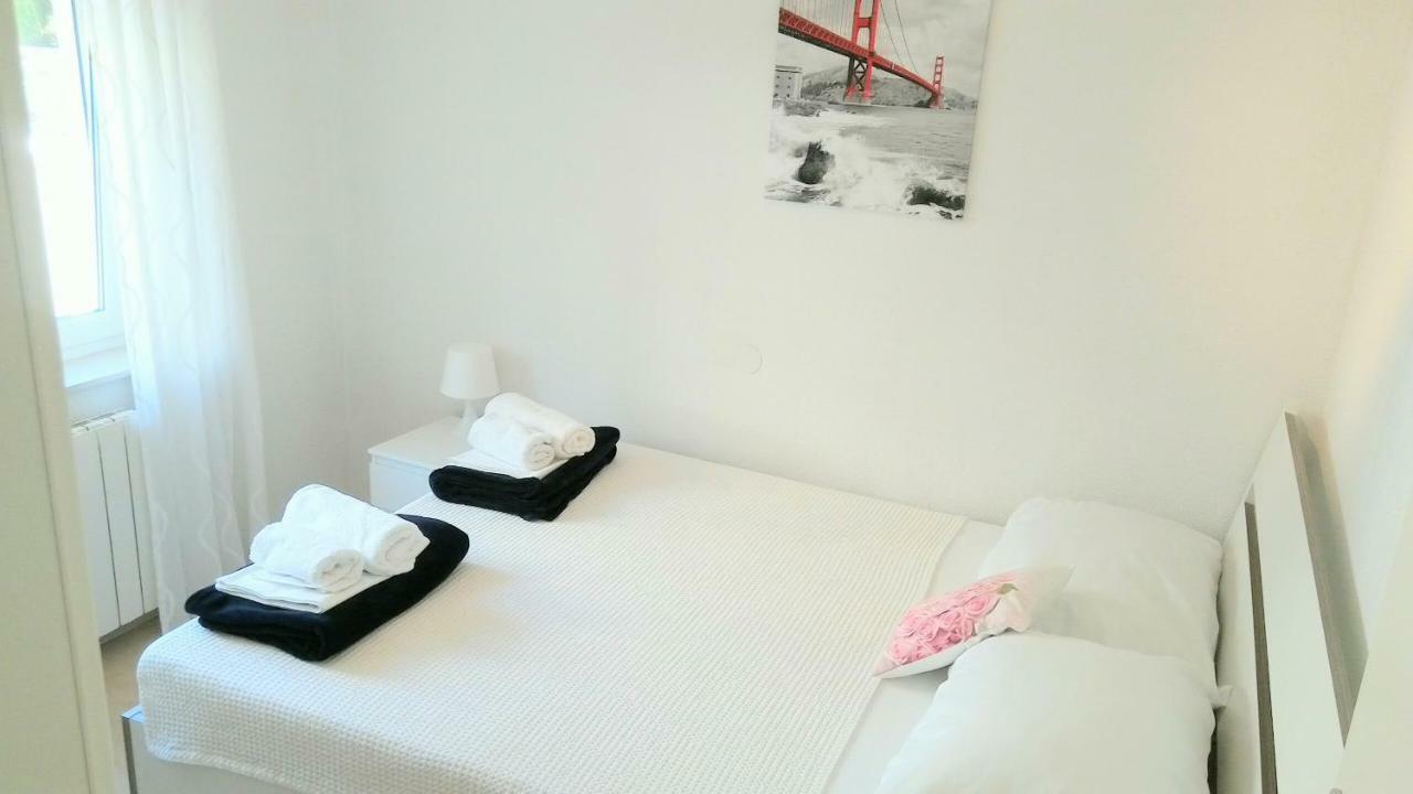 Apartman Brankica ซริกเวนิซา ภายนอก รูปภาพ