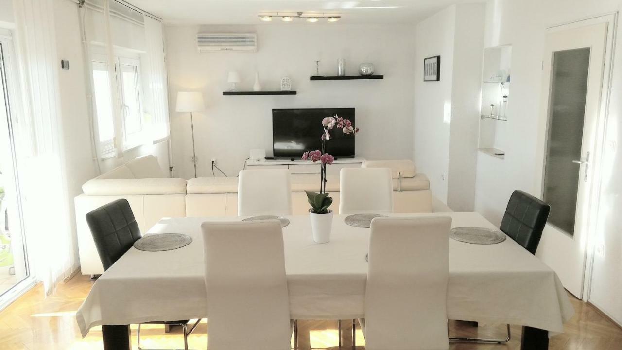 Apartman Brankica ซริกเวนิซา ภายนอก รูปภาพ